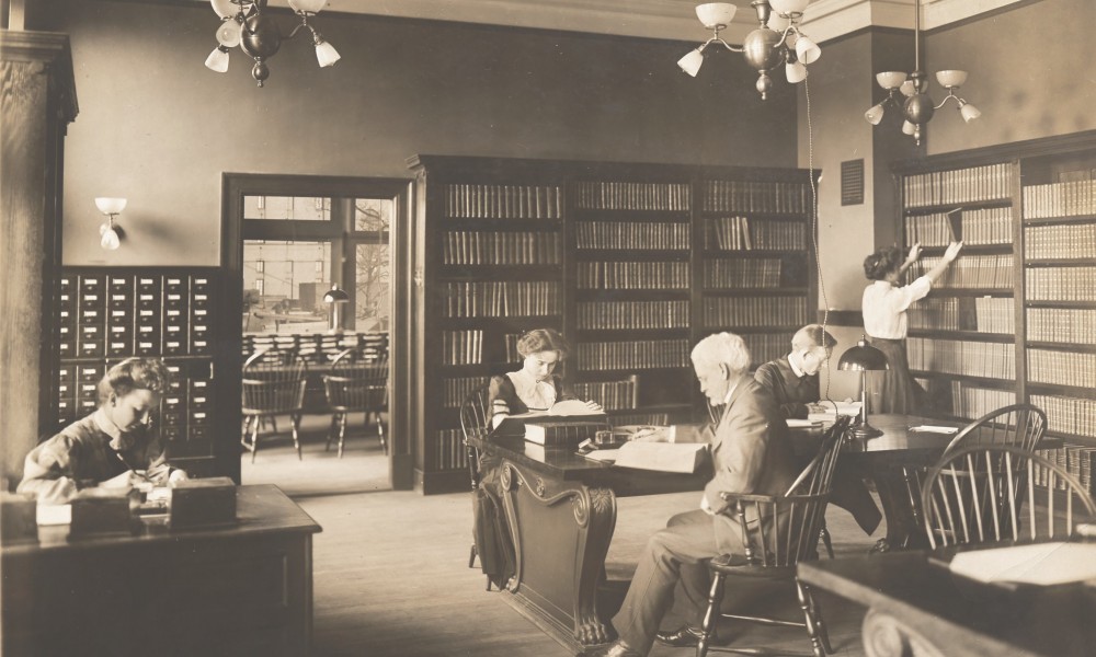 Researchers reading in the library of the Rockefeller Institute, an American Philosophical Society archive photograph