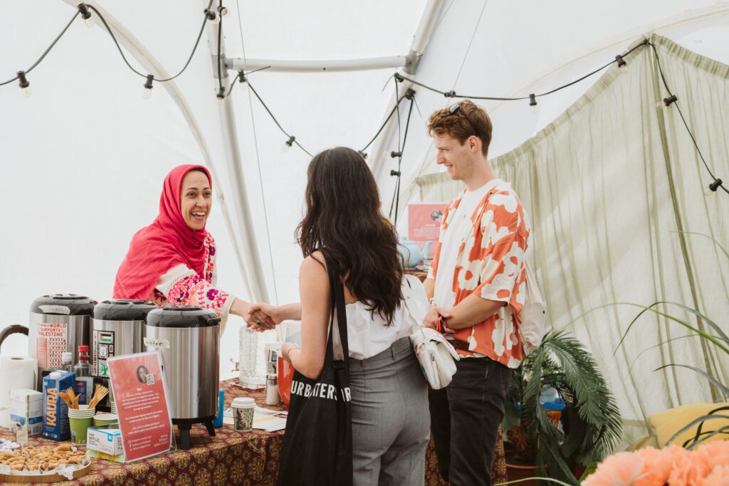 Startup Refugees Entrepreneurship Awards: €5,000 to €10,000 for Migrant and Refugee Women in Finland opportunity